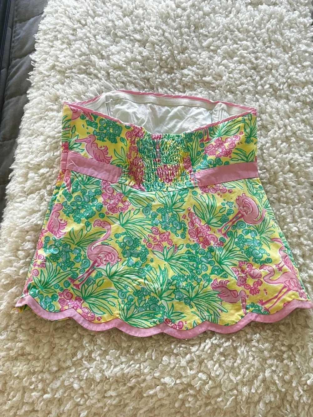 LILLY PULITZER PINK GREEN FLAMINGO STRAPLESS TOP SIZE 2 - Picture 7 of 9